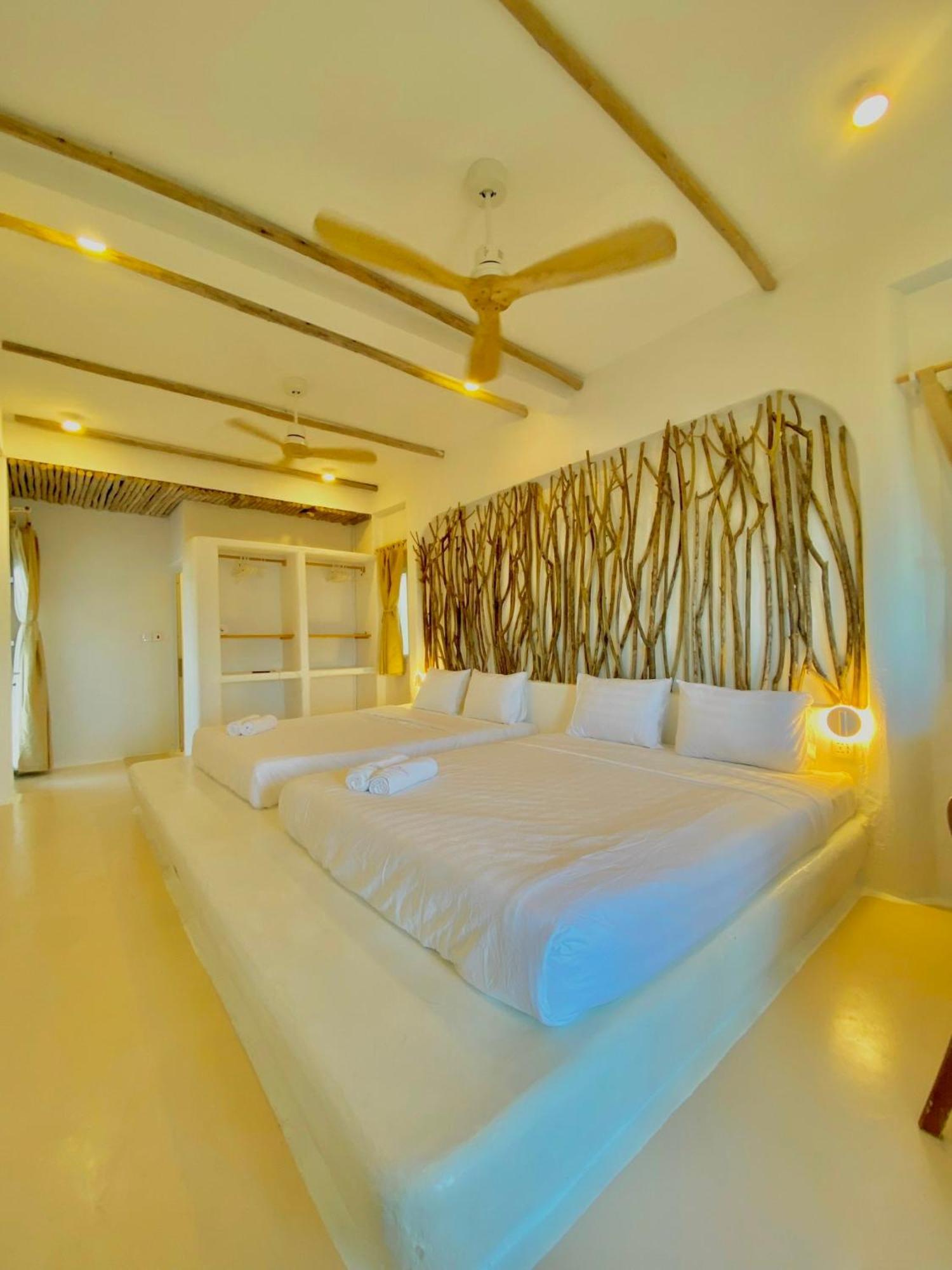 Cu Lao Thu Chiu Chiu Resort Dao Phu Quy מראה חיצוני תמונה
